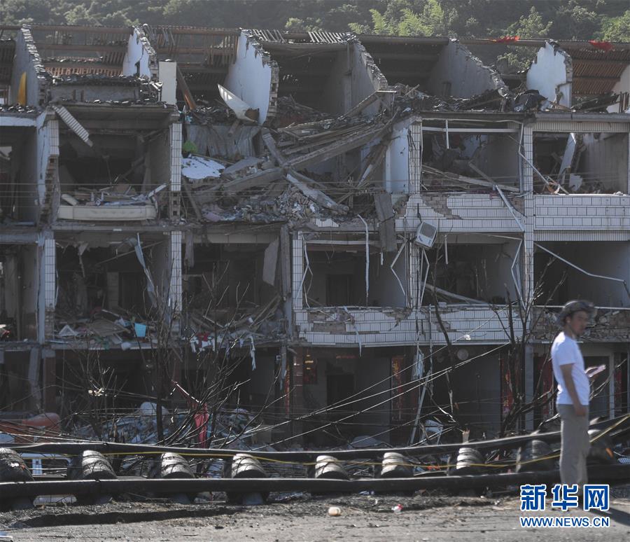 国务院安委会挂牌督办温岭油罐车爆炸事故查处