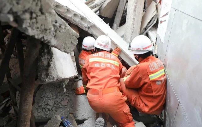 又涉违法建筑，又是酒店塌陷，国务院挂牌督办排除农村自建房风险