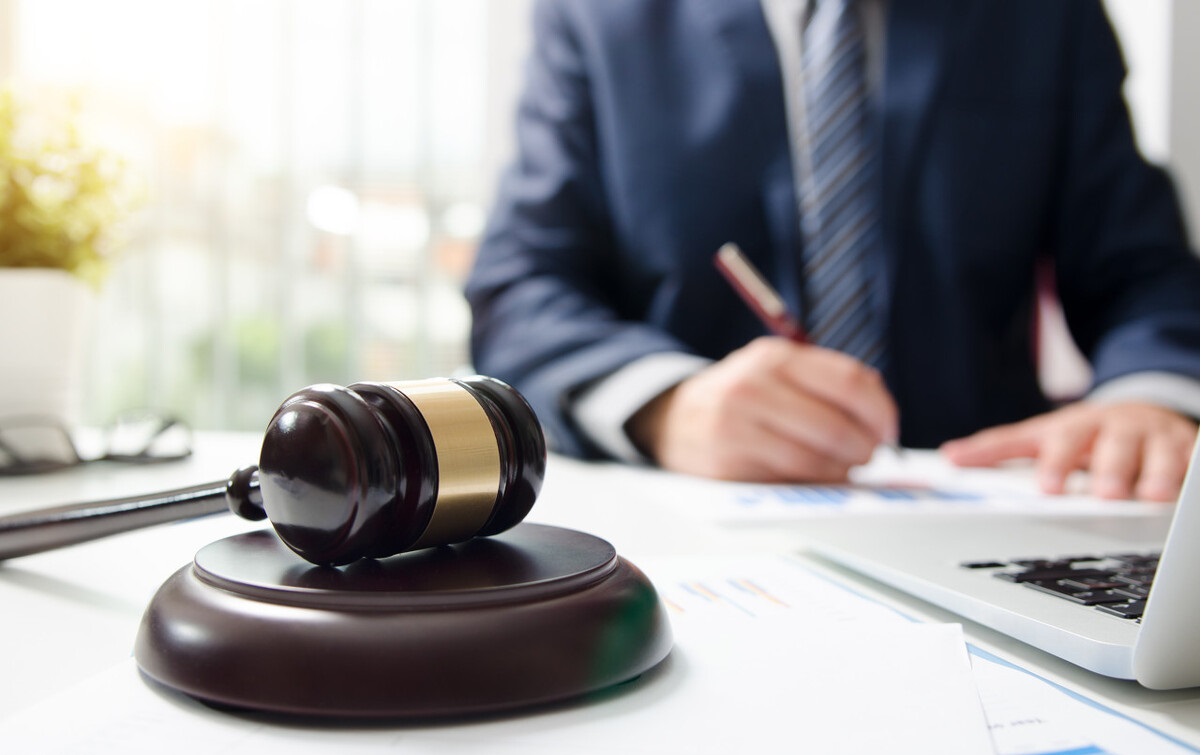 最高法案例 ：县政府负有落实被征地农民社会保障的职责！