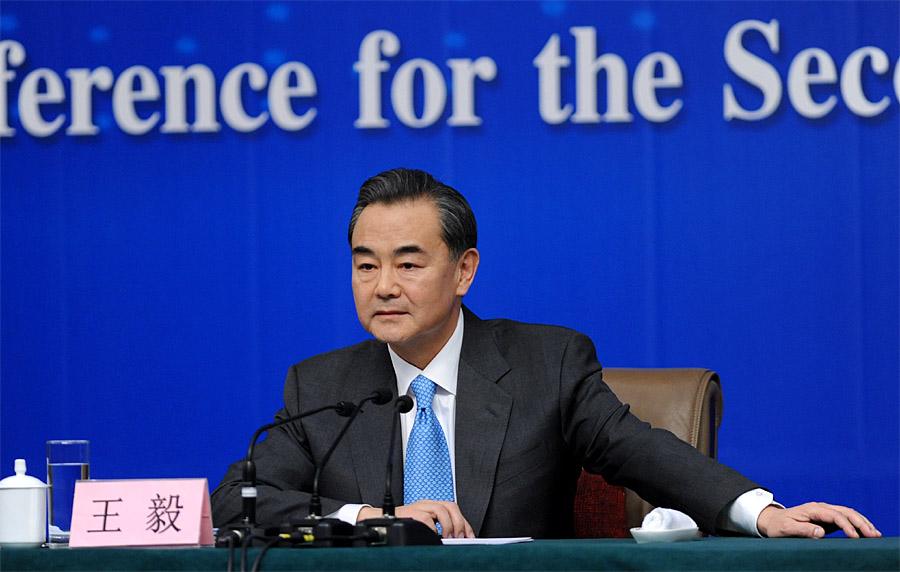 中印外长发表联合新闻稿，双方达成五点共识